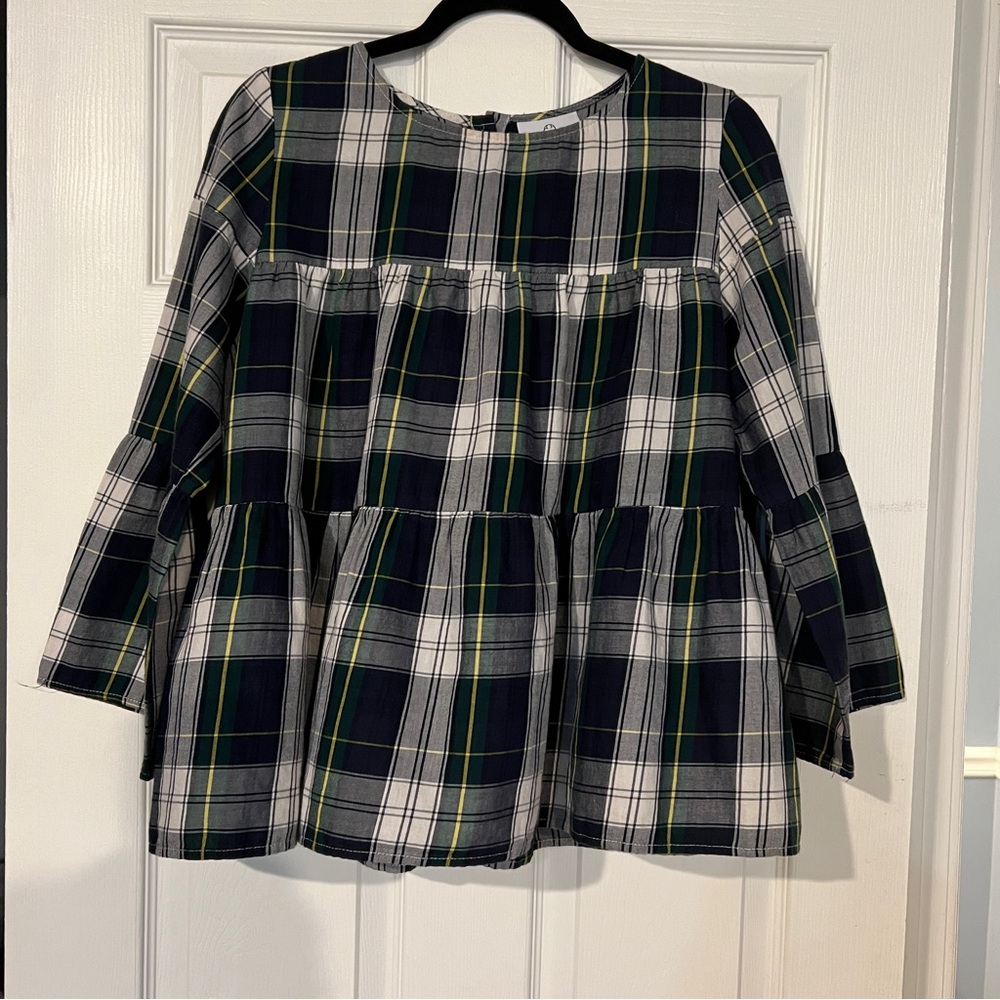 LaRoque blue/green tiered plaid button back ladies top large